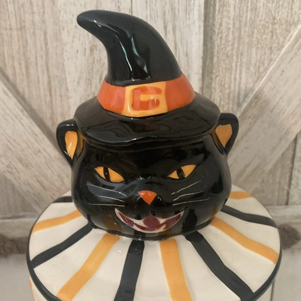 Potter’s Studio Halloween Black Cat Small Canister
